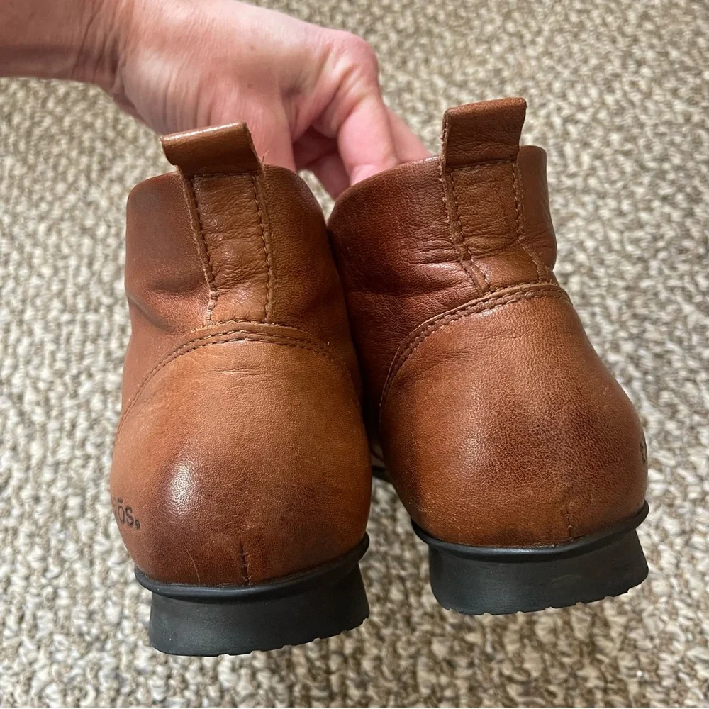 Taos Brown Leather Robin Boots 6/6.5